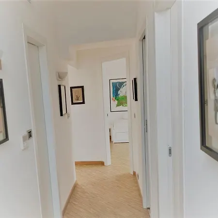 Centro Stazione Attico Apartman Torino